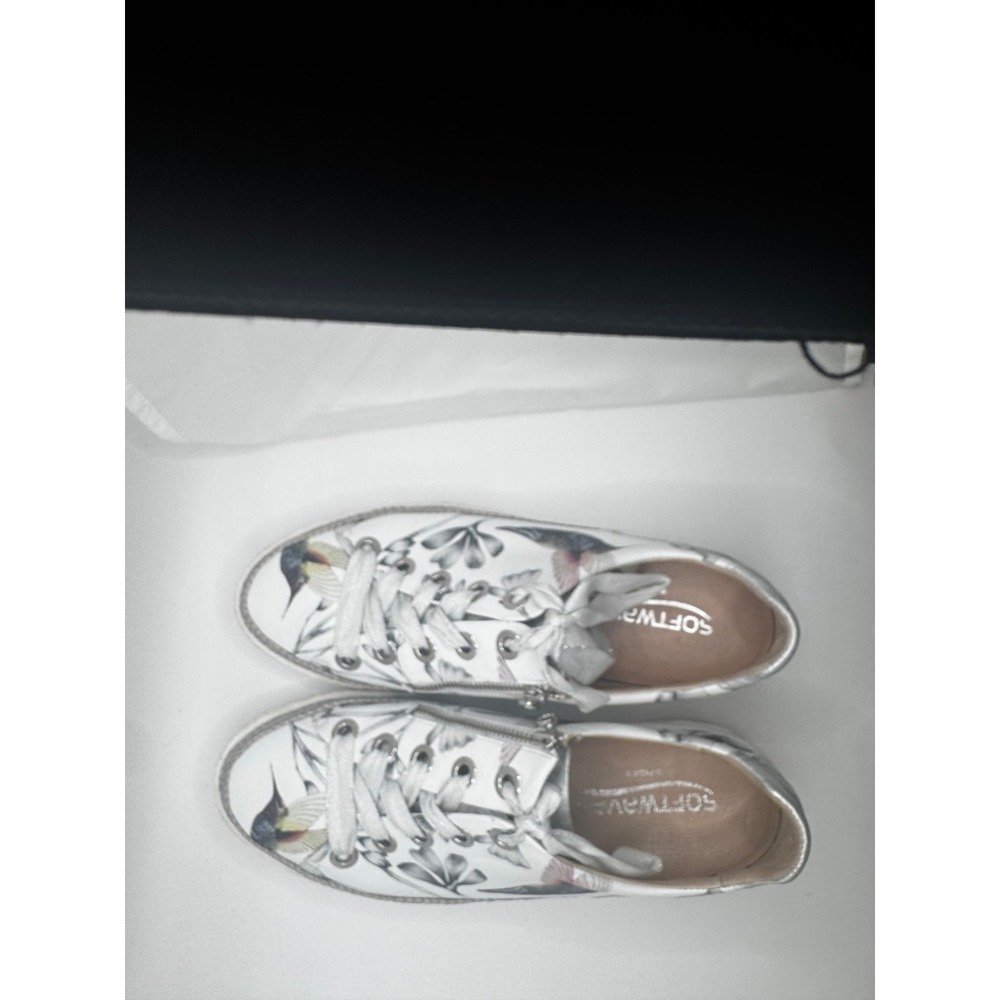Softwaves Sport Womens 40 Hummingbird Floral Leather Zip Sneakers White Silver